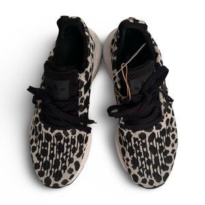 adidas Originals Women's SwiftRun Shoes size 6 NWT